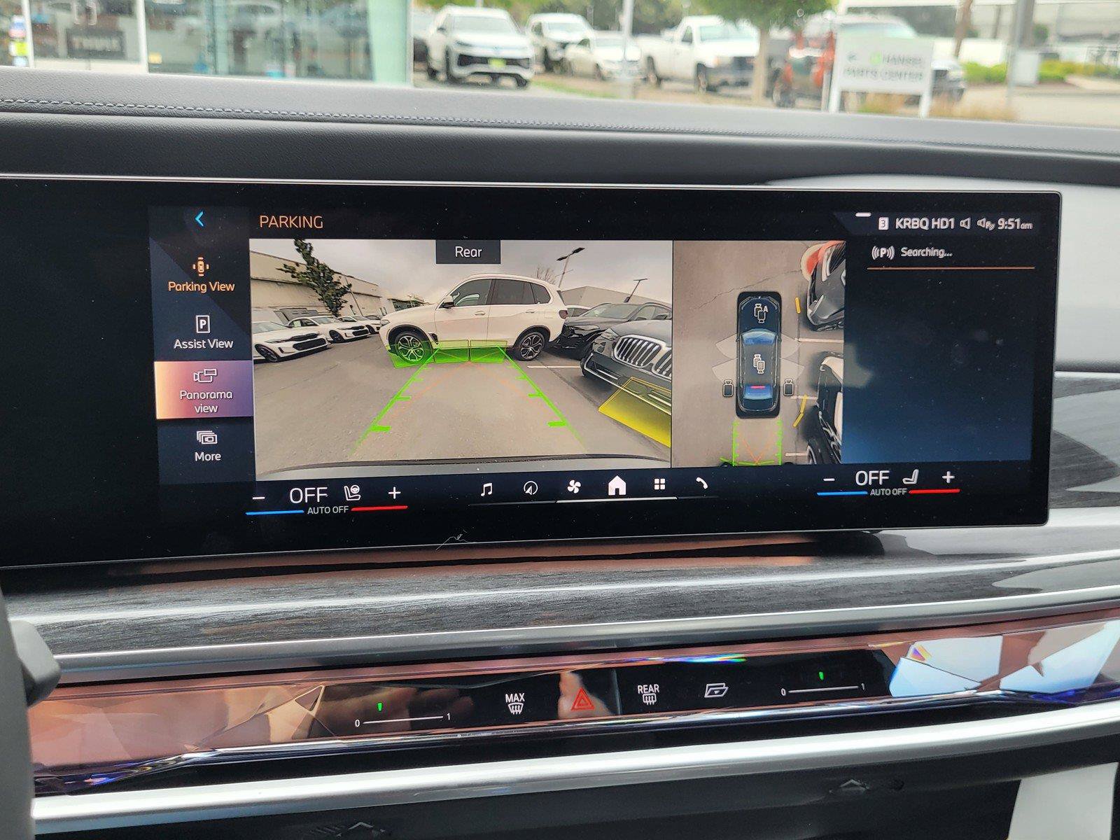 Used 2024 BMW i7 eDrive50 w/ Executive Package RWD image 15