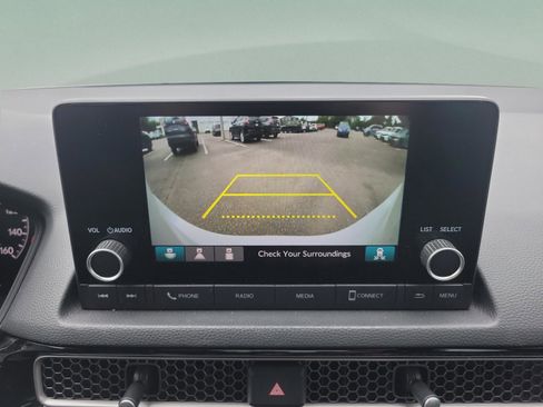 Used 2025 Honda Civic Sport image 32