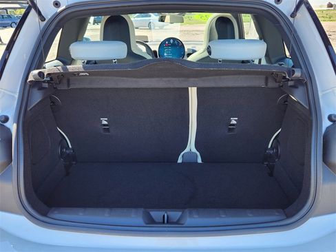 Used 2025 MINI Cooper 2-Door Hardtop image 11