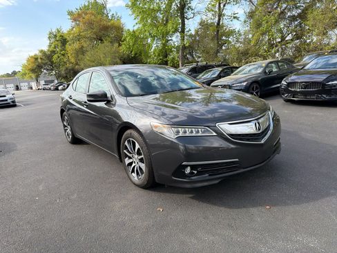 Used 2015 Acura TLX w/ Technology Package image 2