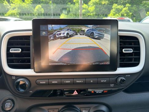 New 2026 Hyundai Venue SEL FWD image 21