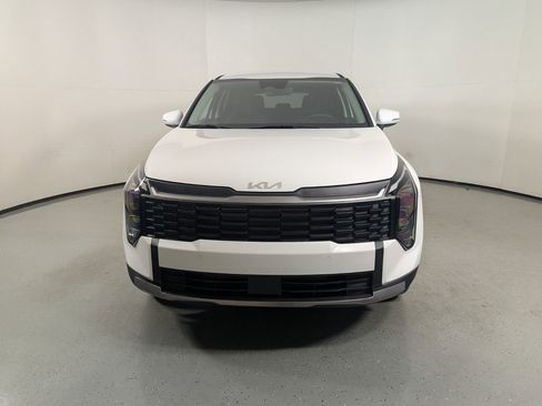 New 2026 Kia Sportage LX w/ LX Convenience Package AWD/4WD image 2