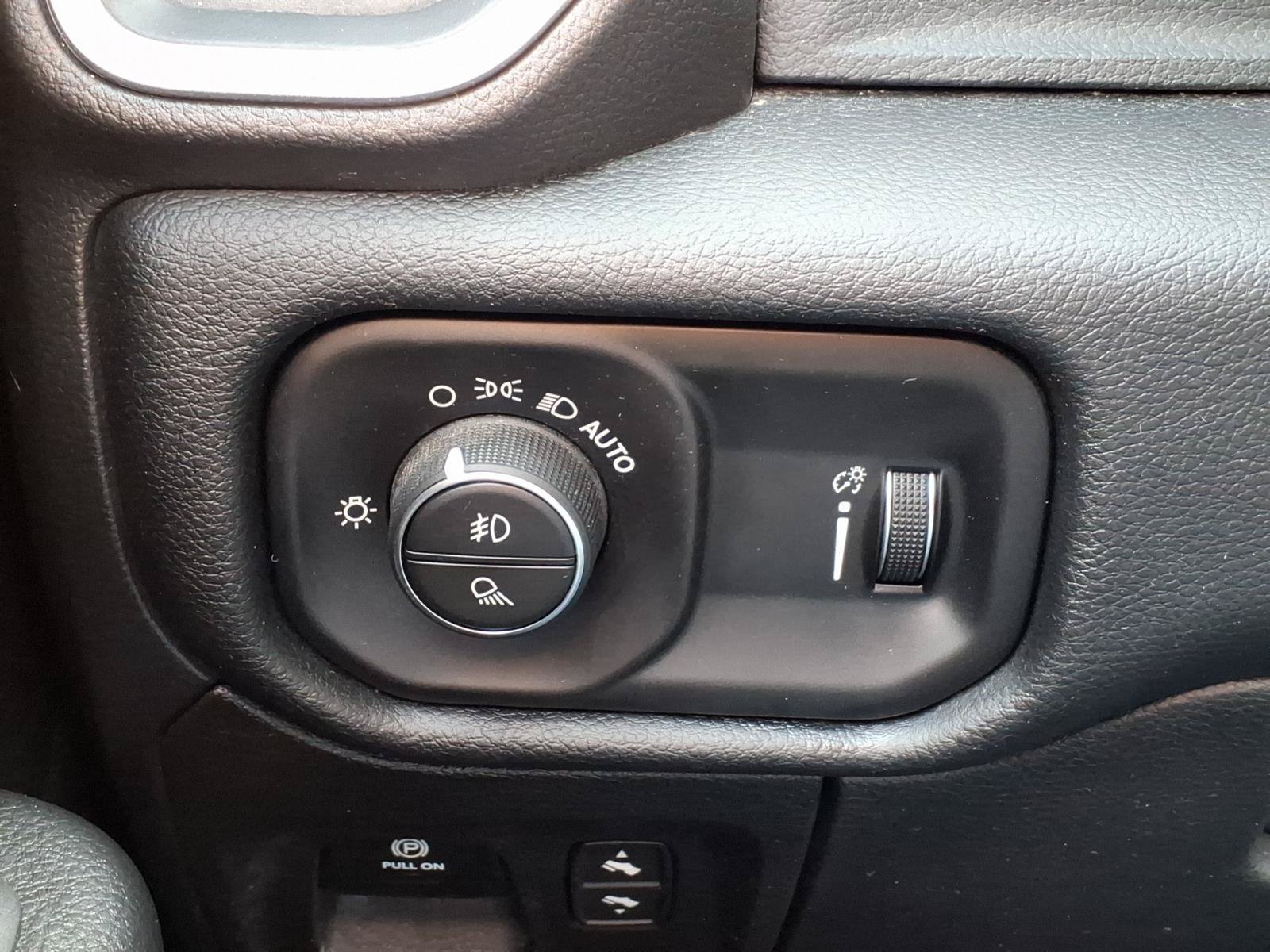 Used 2021 RAM 1500 Lone Star RWD image 22