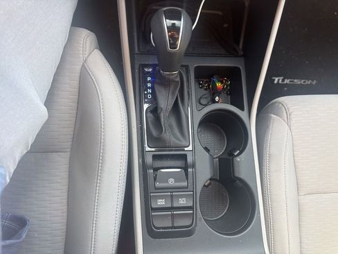 Used 2019 Hyundai Tucson Sport image 4