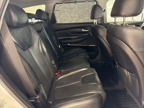 Used 2020 Hyundai Santa Fe Limited image 12