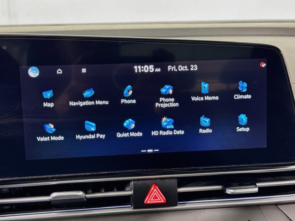 Used 2025 Hyundai Elantra SEL FWD image 36