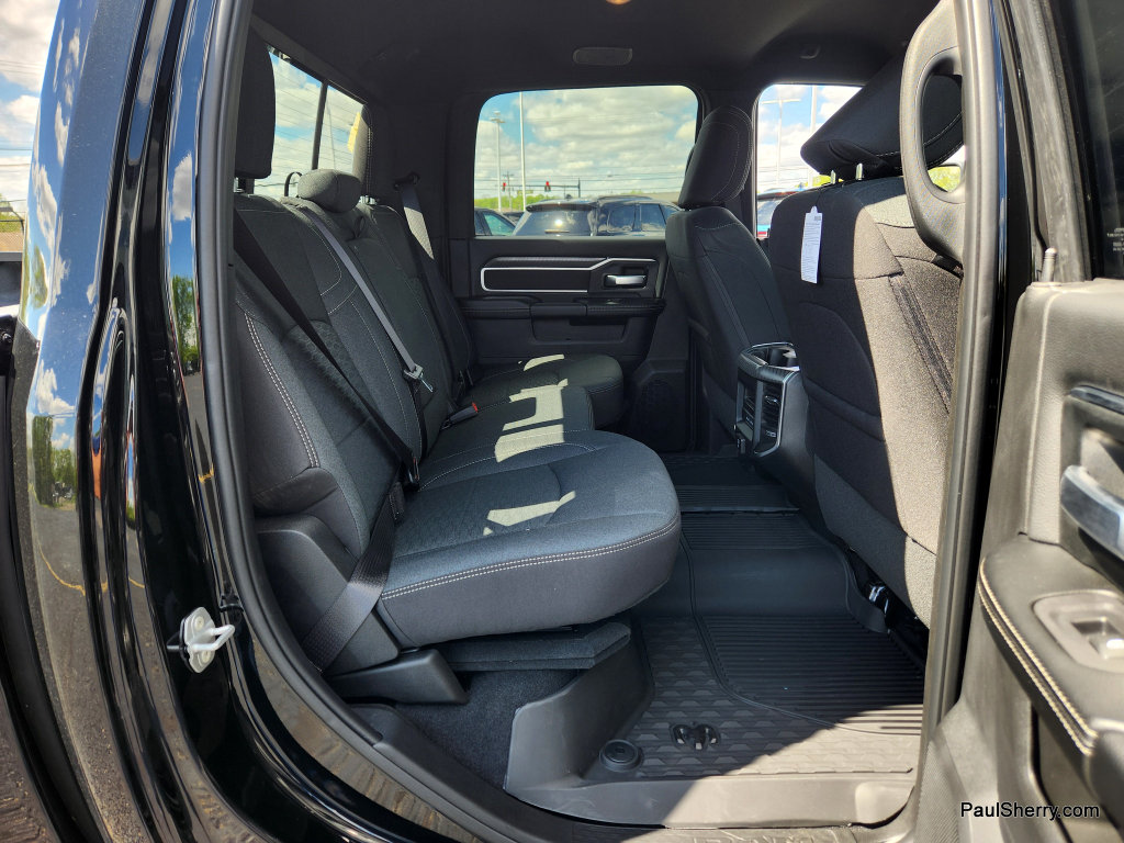 New 2026 RAM 3500 Big Horn AWD/4WD image 49