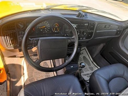 Used 1991 Saab 900 Turbo FWD image 10