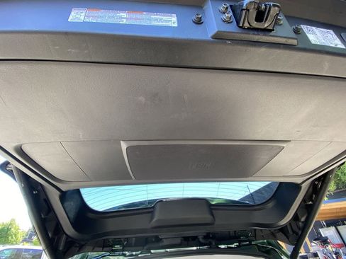 Used 2022 Toyota Sienna XLE w/ XLE Plus Package FWD image 31