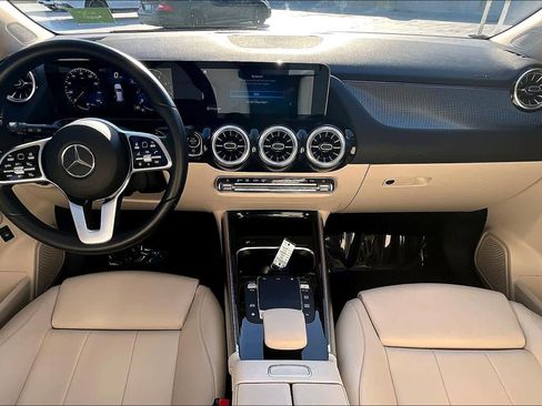 Used 2022 Mercedes-Benz GLA 250 image 15
