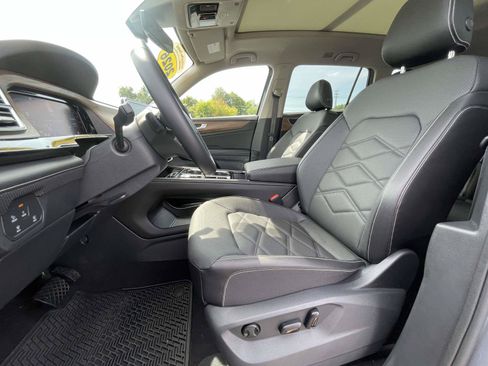Certified 2026 Volkswagen Atlas SE w/ Panoramic Sunroof Package FWD image 19