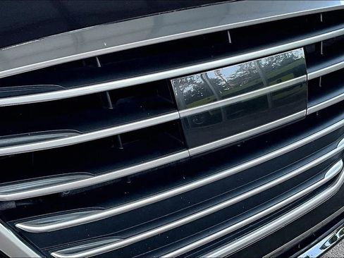 Used 2017 Genesis G80 3.8 w/ Option Group 03 image 30