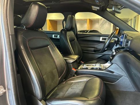 Used 2022 Ford Explorer ST-Line w/ Class IV Trailer Tow Package image 46