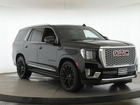 Used 2023 GMC Yukon Denali image 2