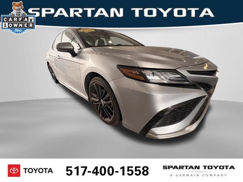 Used 2023 Toyota Camry XSE FWD image 7