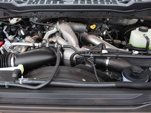 New 2026 Ford F350 Lariat image 39