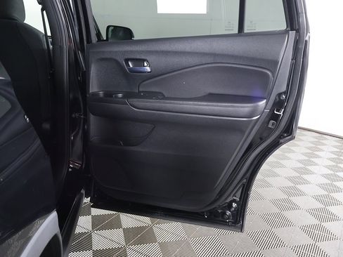 Used 2022 Honda Pilot Sport image 24