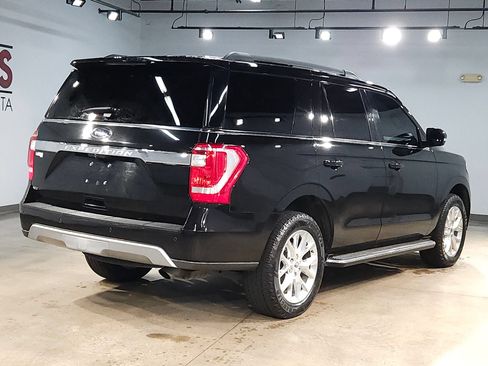 Used 2020 Ford Expedition XLT w/ Equipment Group 202A AWD/4WD image 7