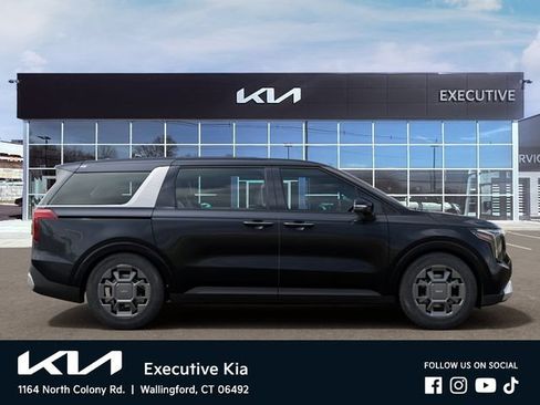 New 2026 Kia Carnival EX FWD image 7