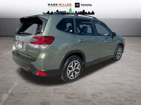 Used 2021 Subaru Forester Premium w/ Popular Package #1 AWD/4WD image 6