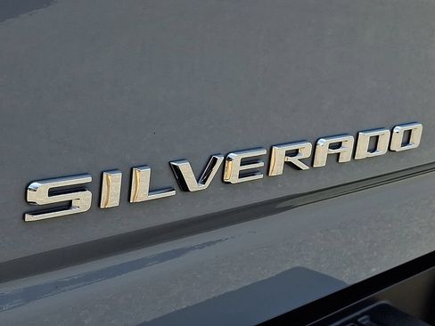 Used 2025 Chevrolet Silverado 2500 Custom w/ Custom Value Package AWD/4WD image 29