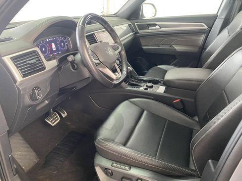 Used 2022 Volkswagen Atlas Cross Sport SEL R-Line image 21