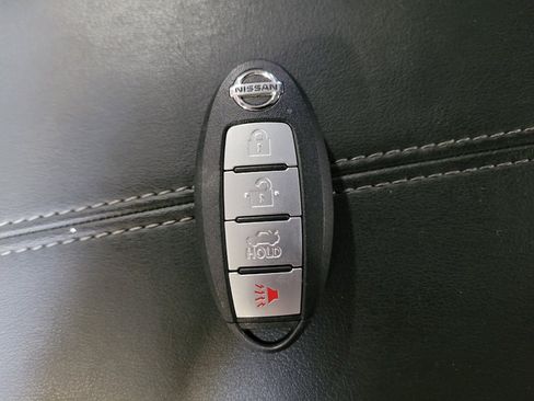 Used 2022 Nissan Sentra S FWD image 32