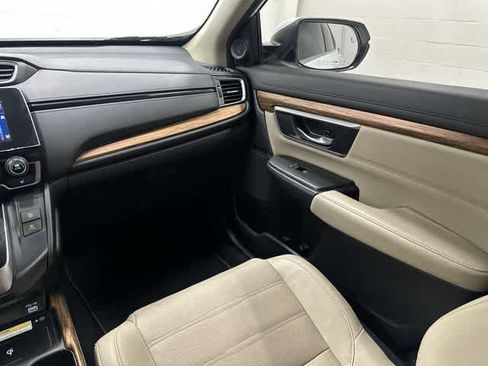 Used 2020 Honda CR-V Touring image 13