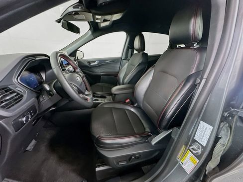 Used 2025 Ford Escape ST-Line image 20