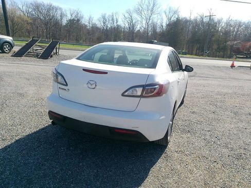 Used 2010 MAZDA MAZDA3 i Touring image 18