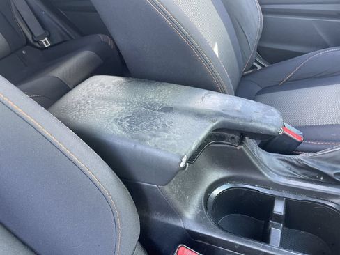 Used 2018 Subaru Crosstrek 2.0i Premium w/ Popular Package #2 AWD/4WD image 28