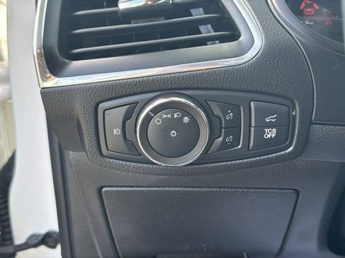 Certified 2022 Ford Edge Titanium w/ Class II Trailer Tow Package image 16