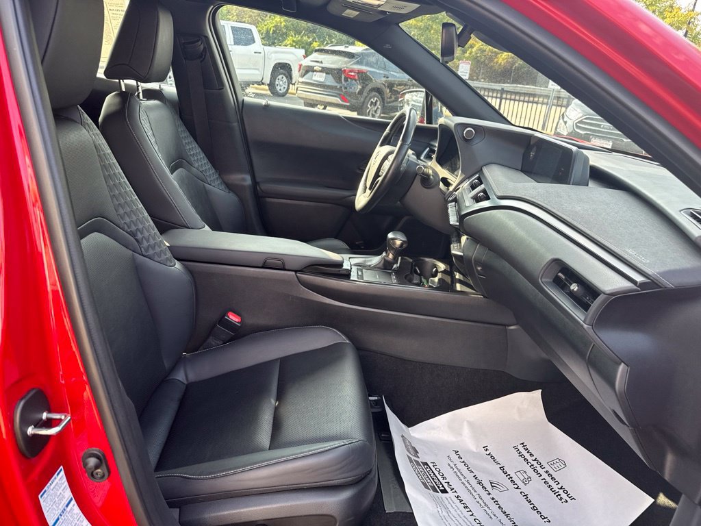 Used 2020 Lexus UX 250h w/ Premium Package AWD/4WD image 35