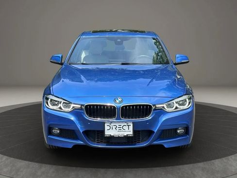 Used 2017 BMW 330i xDrive Sedan AWD/4WD image 2
