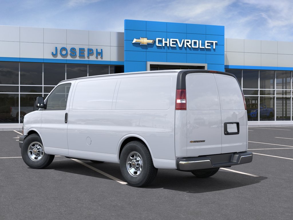 New 2026 Chevrolet Express 2500 w/ Communications Package RWD image 4
