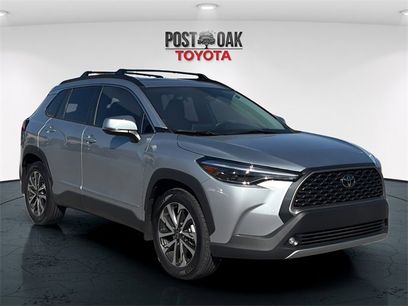 Used 2023 Toyota Corolla Cross XLE w/ Convenience Package