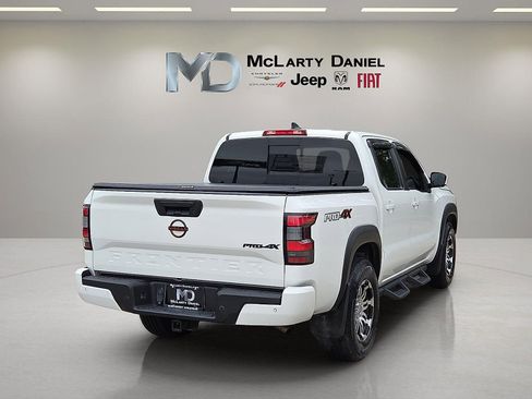 Used 2023 Nissan Frontier PRO-4X w/ Technology Package AWD/4WD image 5