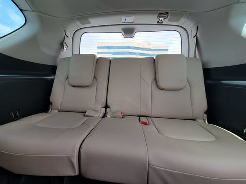 Used 2023 Nissan Armada Platinum w/ Captain's Chairs Package RWD image 12