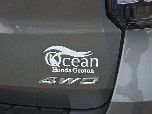 Used 2025 Ford Explorer ST-Line AWD/4WD image 28