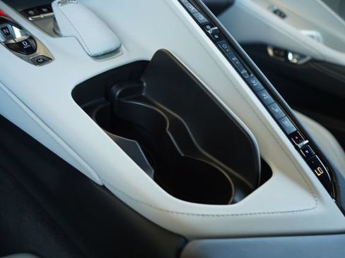 Used 2020 Chevrolet Corvette Stingray Preferred Cpe w/ 2LT Preferred Equipment Group RWD image 31