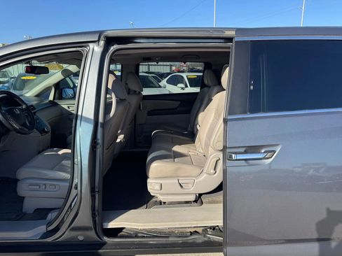 Used 2013 Honda Odyssey EX-L image 42