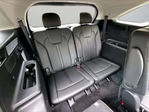 Used 2023 Kia Sorento SX AWD/4WD image 27