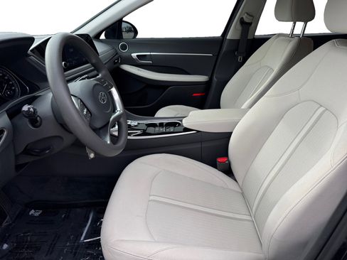 Certified 2023 Hyundai Sonata SE image 9