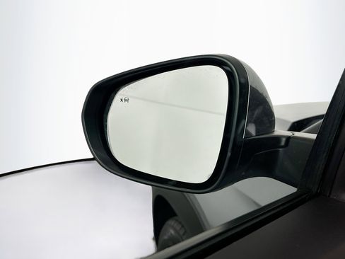 Used 2023 Chevrolet TrailBlazer LT w/ Convenience Package image 16