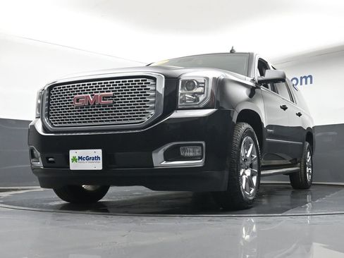 Used 2015 GMC Yukon XL Denali w/ Open Road Package AWD/4WD image 6