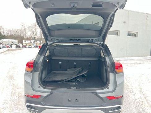 Used 2023 Buick Encore GX Essence w/ Experience Buick Package image 22