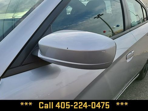 Used 2022 Dodge Charger SXT image 3