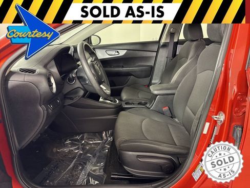 Used 2022 Kia Forte LXS FWD image 24
