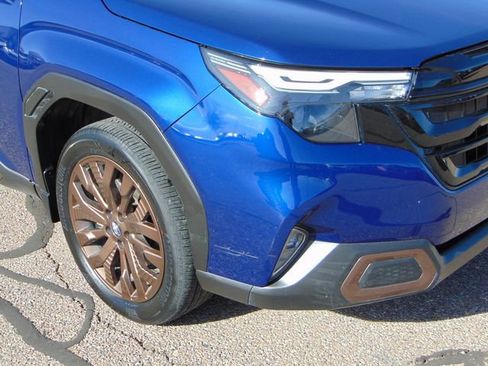 Used 2025 Subaru Forester Sport AWD/4WD image 2