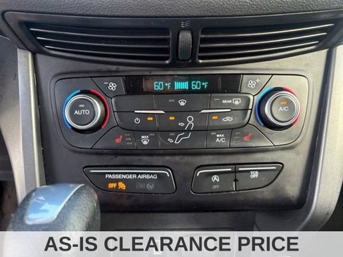 Used 2017 Ford Escape SE w/ Equipment Group 201A AWD/4WD image 28